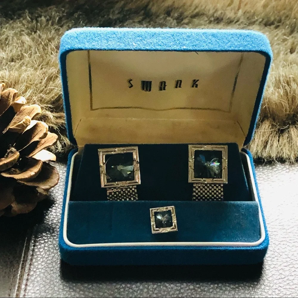 Vintage Swank blue rivoli crystal wrap cuff links tie clip boxed set